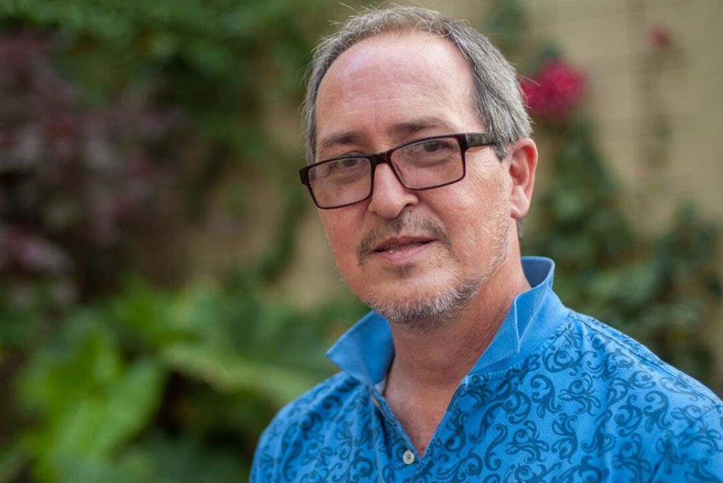 O poeta argentino Alejandro Acosta