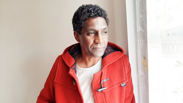 Edimilson de Almeida Pereira, autor de Poesia +