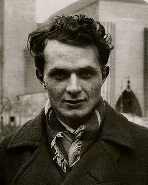 Stephen Spender, autor de O templo